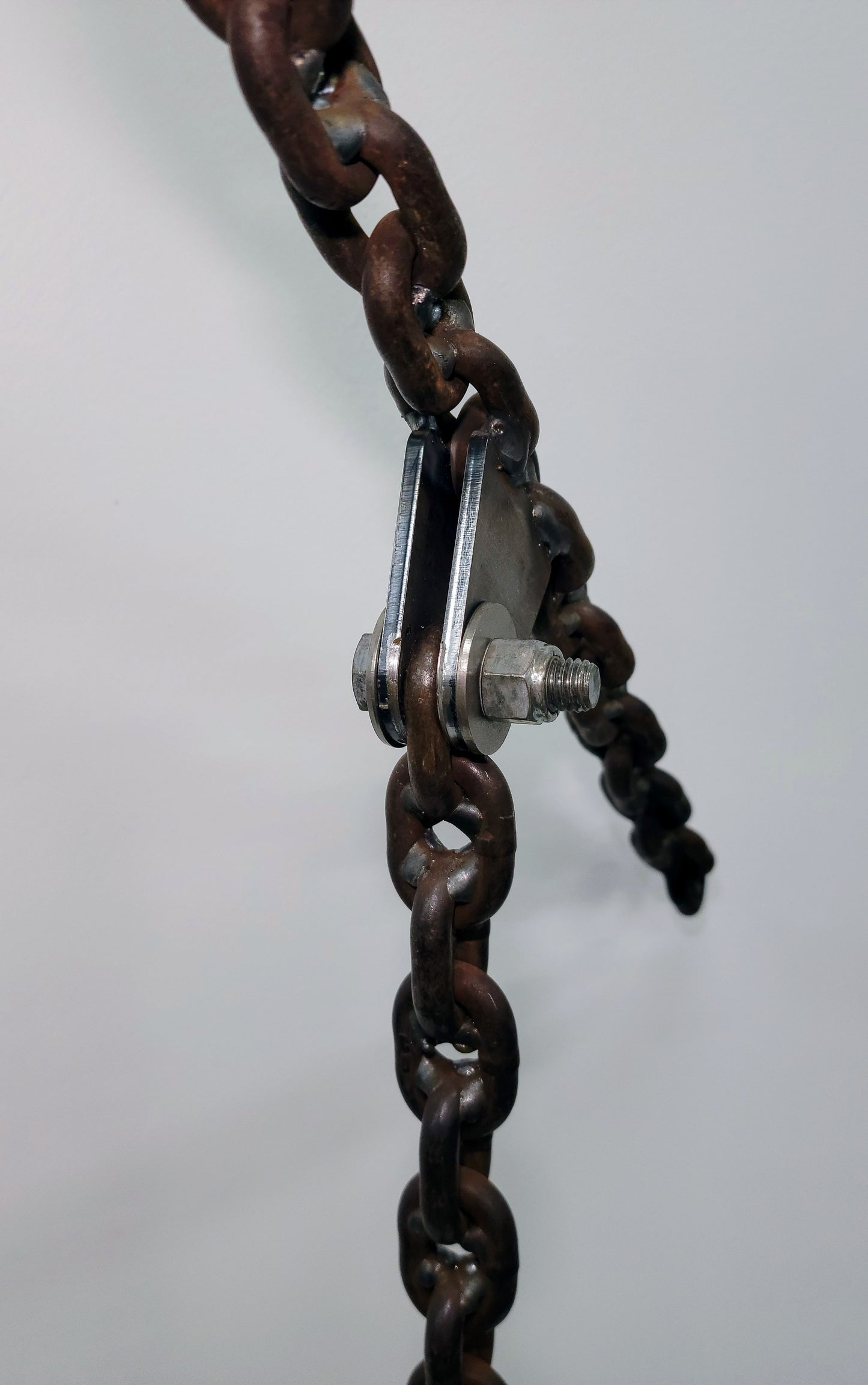 Chain Link Microphone Stand