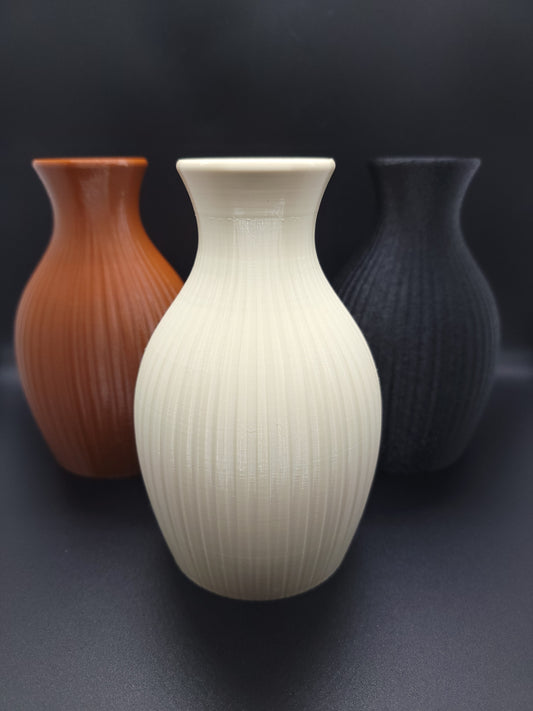 Classic 6" Ribbed Vase – Timeless Design, Custom Finish